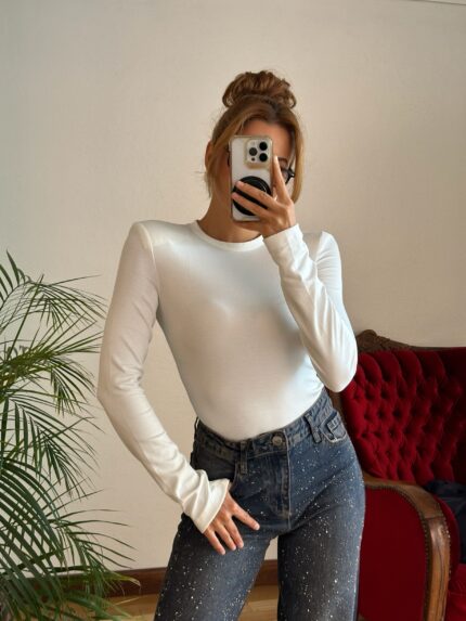 Beyaz Vatkalı Bodysuit