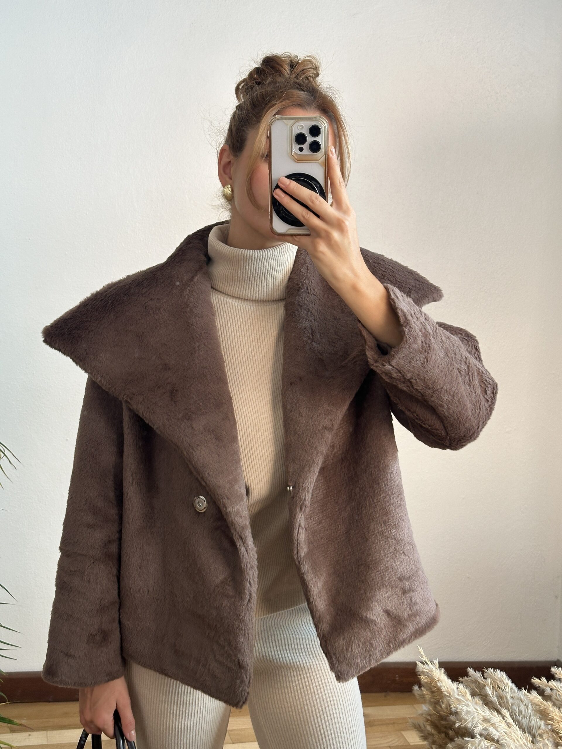 Kahverengi Kısa Kürk - Görsel 2