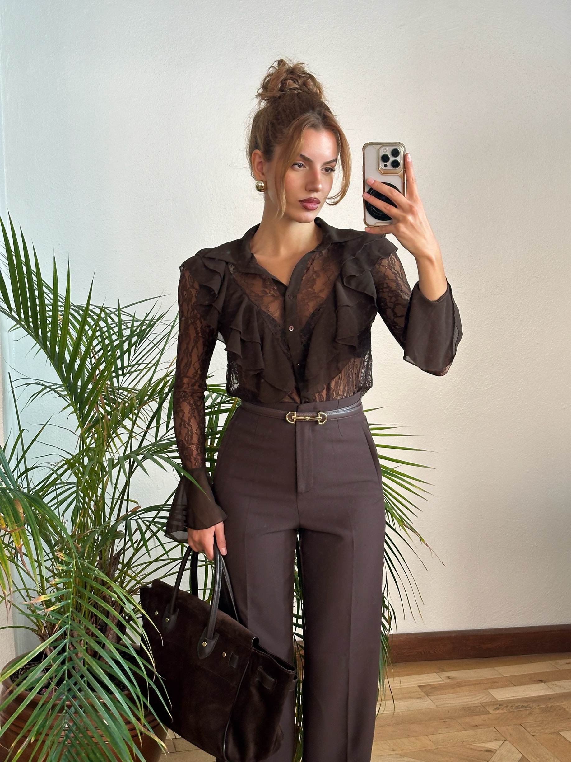 Fırfır Detaylı Dantel Bluz